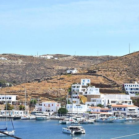 Martinos Studios, Merihas Port Kythnos Exterior photo
