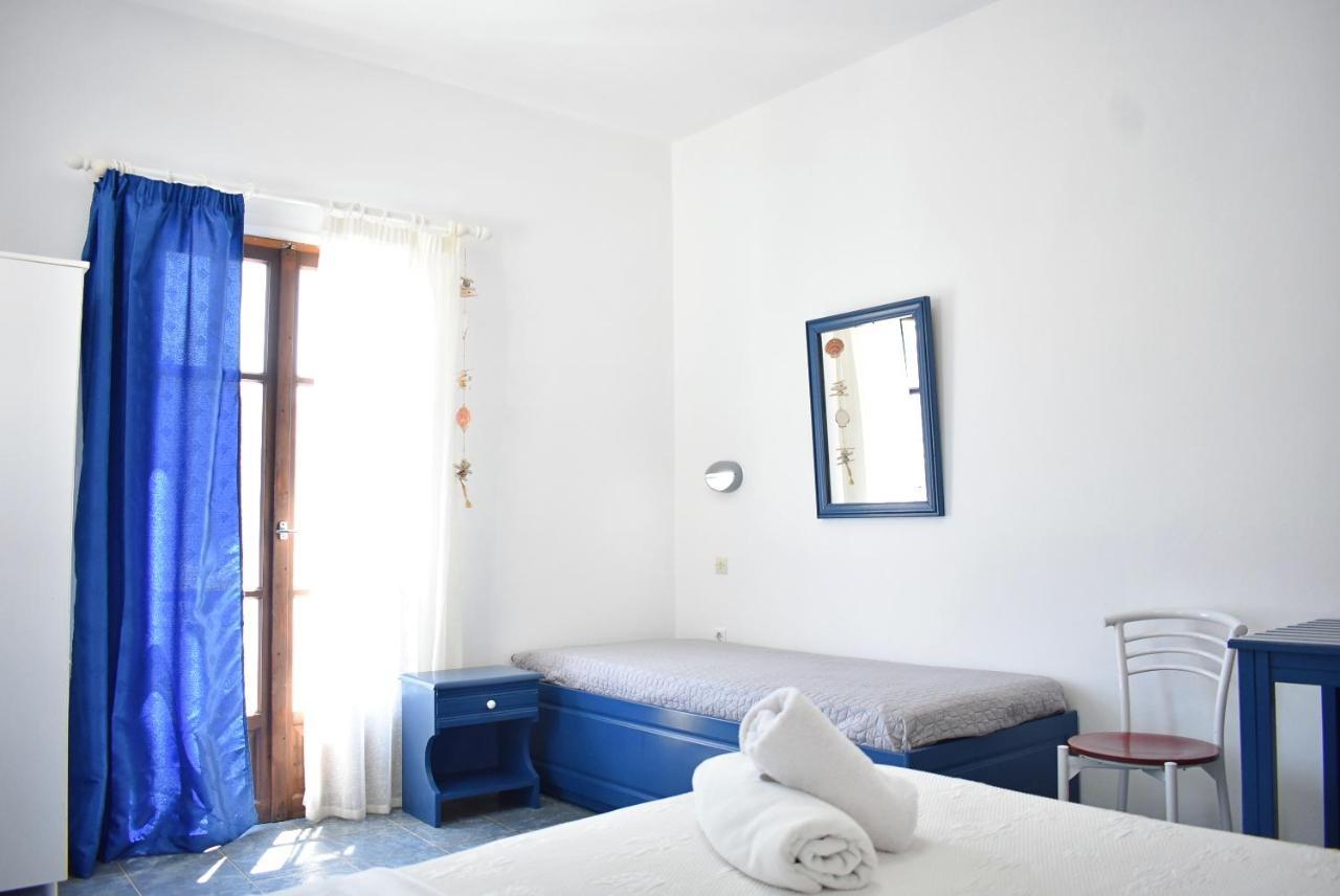 Martinos Studios, Merihas Port Kythnos Exterior photo