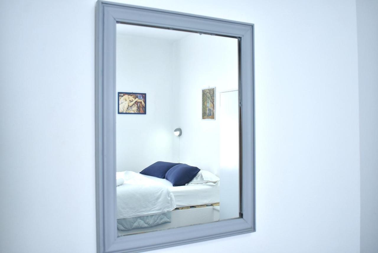 Martinos Studios, Merihas Port Kythnos Exterior photo