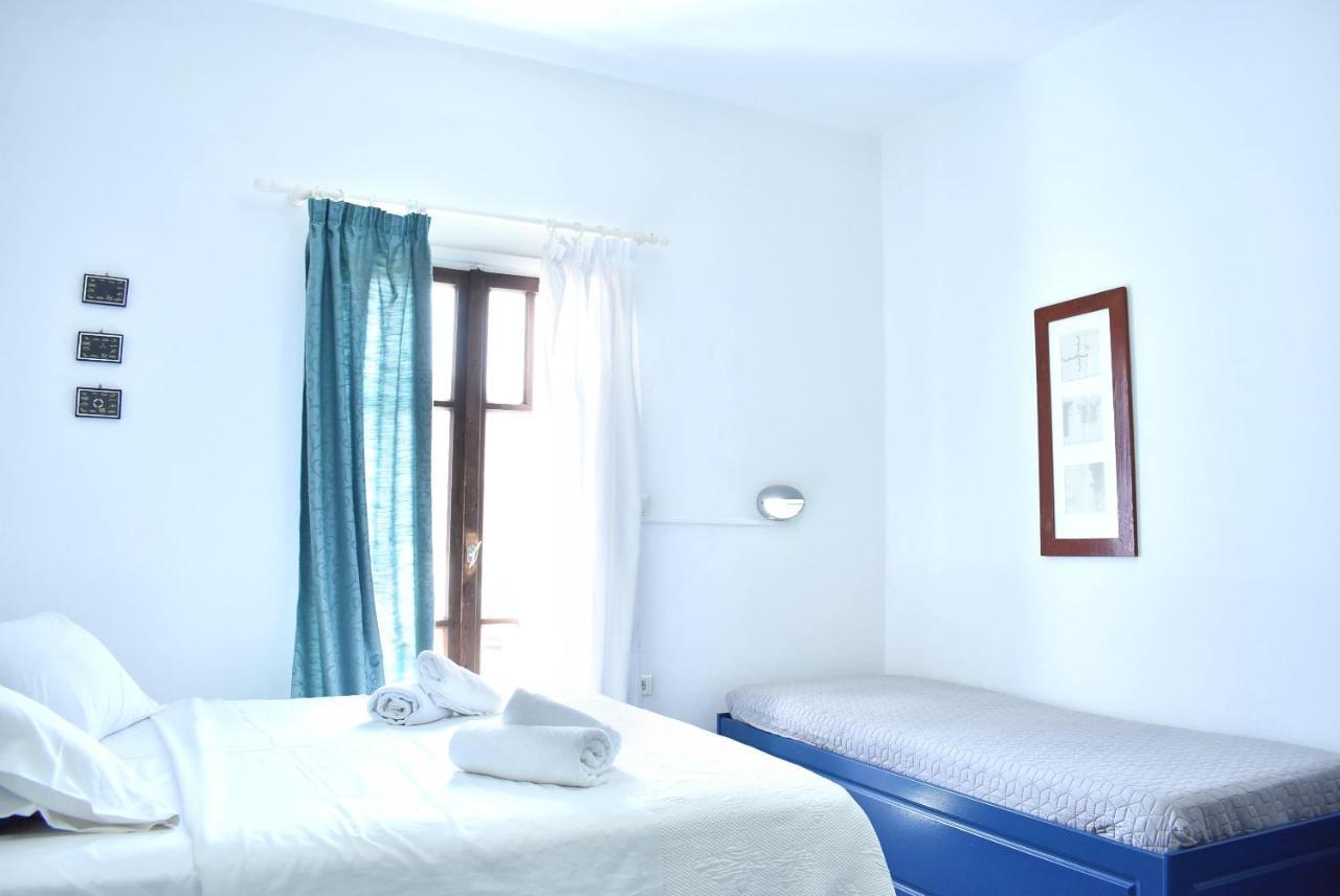 Martinos Studios, Merihas Port Kythnos Exterior photo