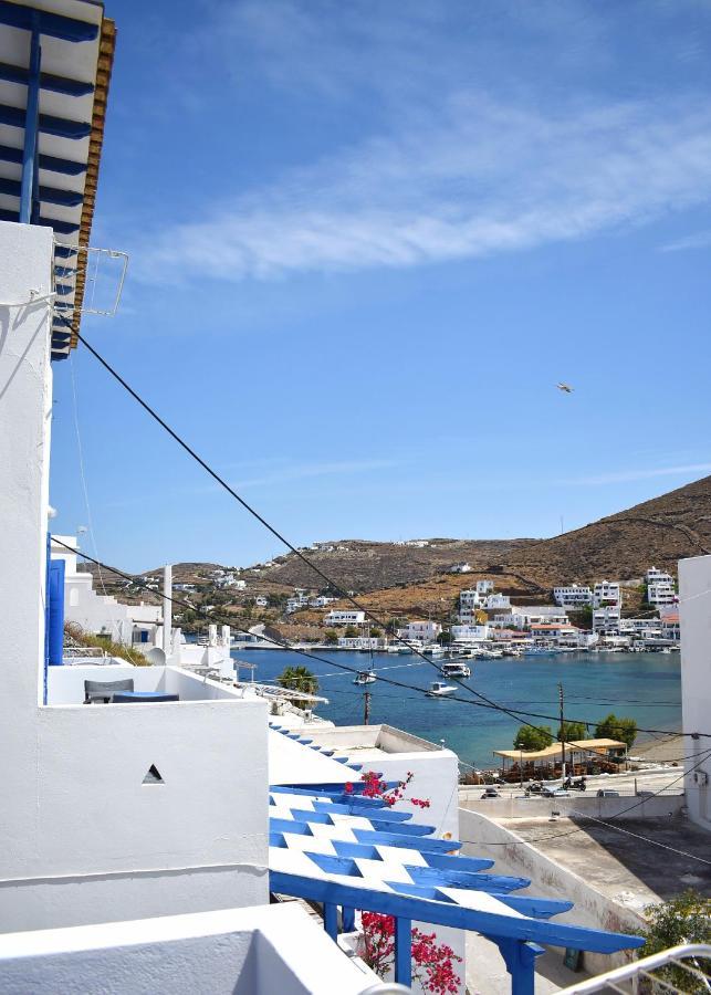 Martinos Studios, Merihas Port Kythnos Exterior photo